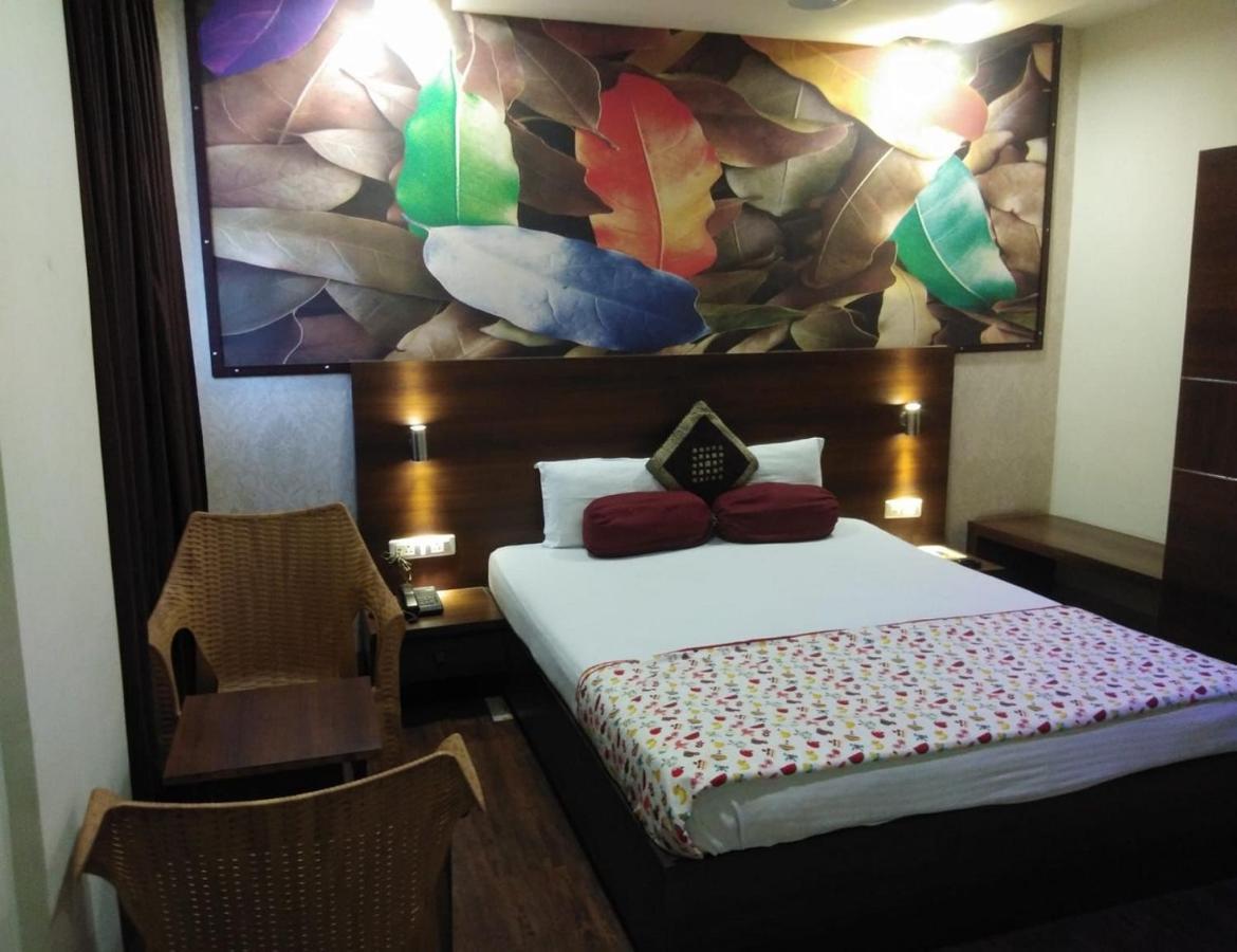 Hotel Babul Inn, Gondia Exterior photo