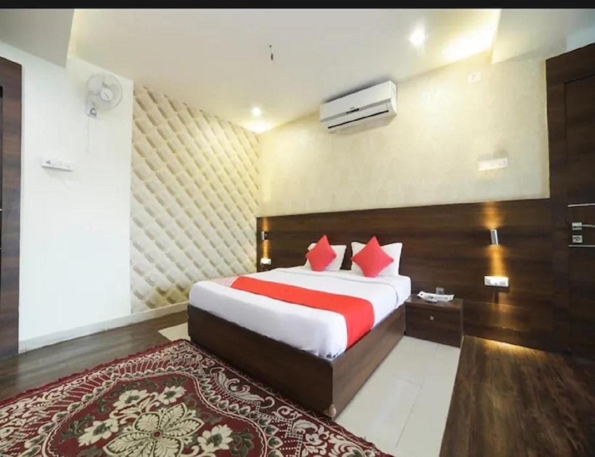 Hotel Babul Inn, Gondia Exterior photo